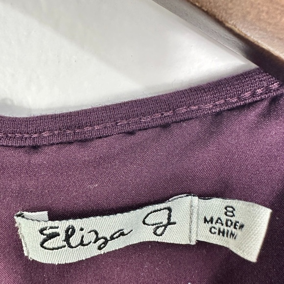Eliza J Fit Flare Mini Dress Women 8 Plum Cap Sleeve Cocktail Quiet Luxury‎ Chic - Picture 2 of 6